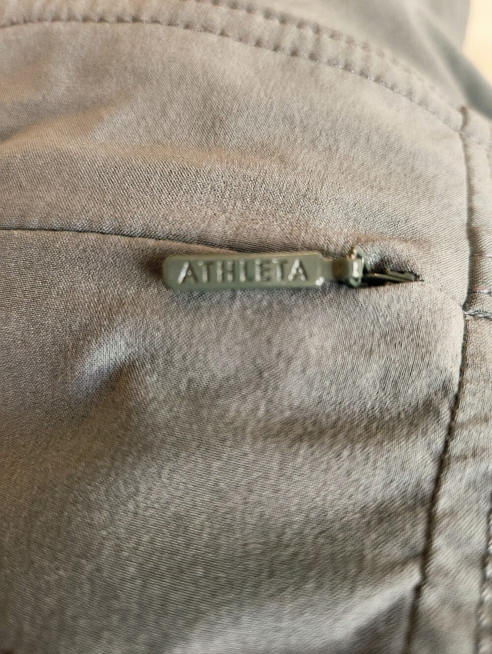 Athleta Womens Everyday Skort Size 14 Granite Grey Sage Green Golf Tennis Travel - Picture 8 of 9